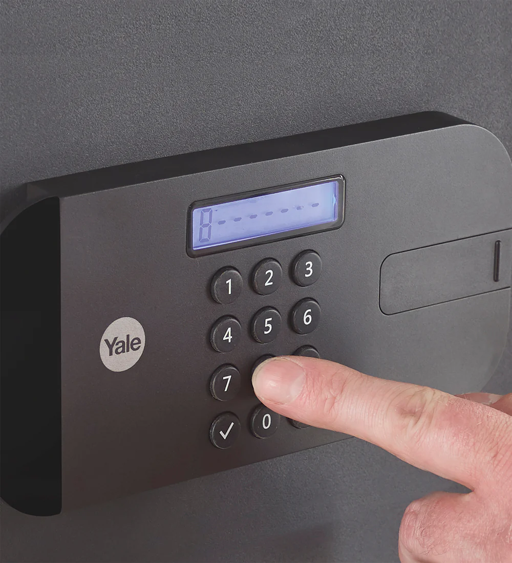 HIGH-SECURITY-MOTORISED-SAFE-PRODUCT-IMAGES-2000x2000px-V014_5b747303-68d1-4316-9134-44caa3529fff