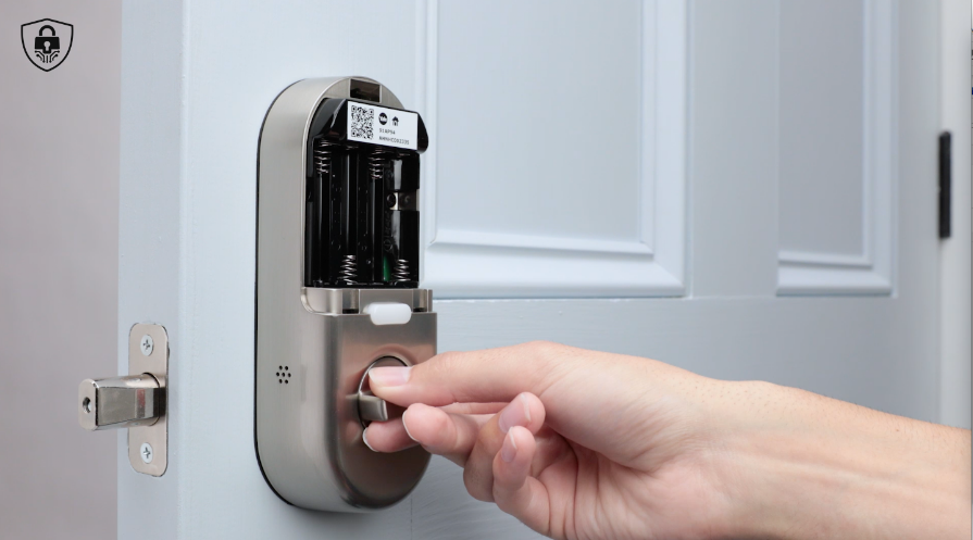 sử dụng khóa điện tử Yale