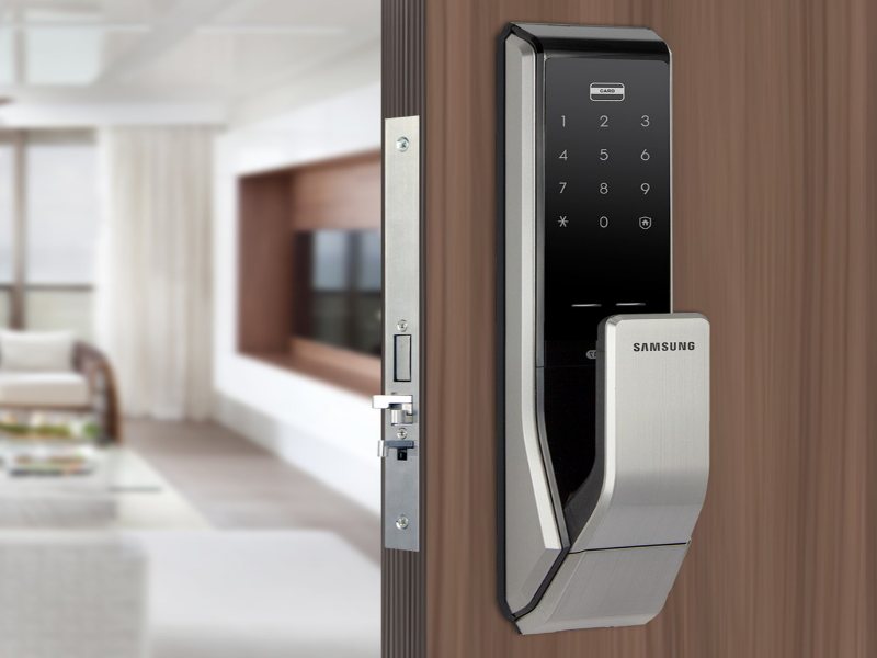 so sánh khóa điện tử Yale và Samsung