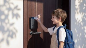 khóa vân tay Yale cho gia đình có trẻ nhỏ